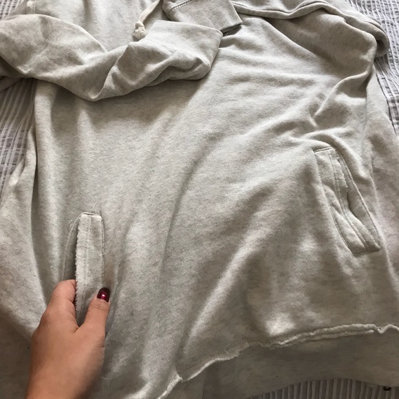 Last๐New๐Soft side zip hoody - Picture 4 of 6